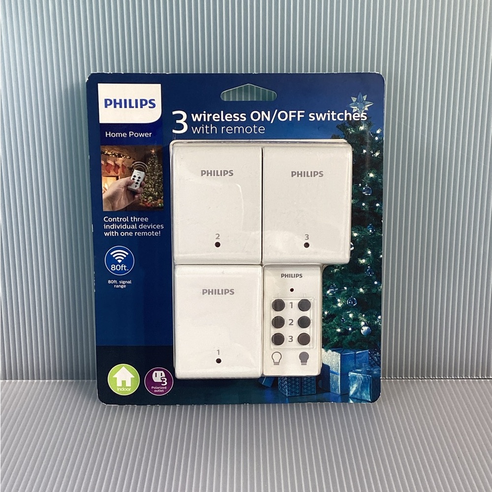 Philips 3 Wireless On/Off Switches with Remote
